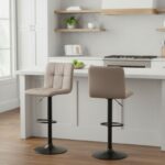 Σκαμπό μπαρ Carmelo Megapap με ρυθμιζόμενο ύψος βελούδο μπεζ - βάση μαύρο ματ 45x42x90/113εκ.